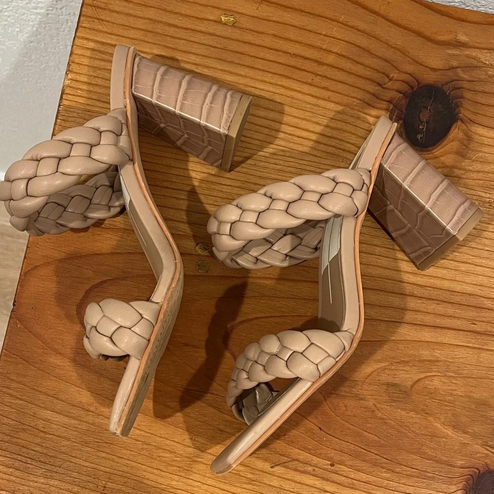 Dolce Vita Women's Beige Braided Sandals - Picture 3 of 6